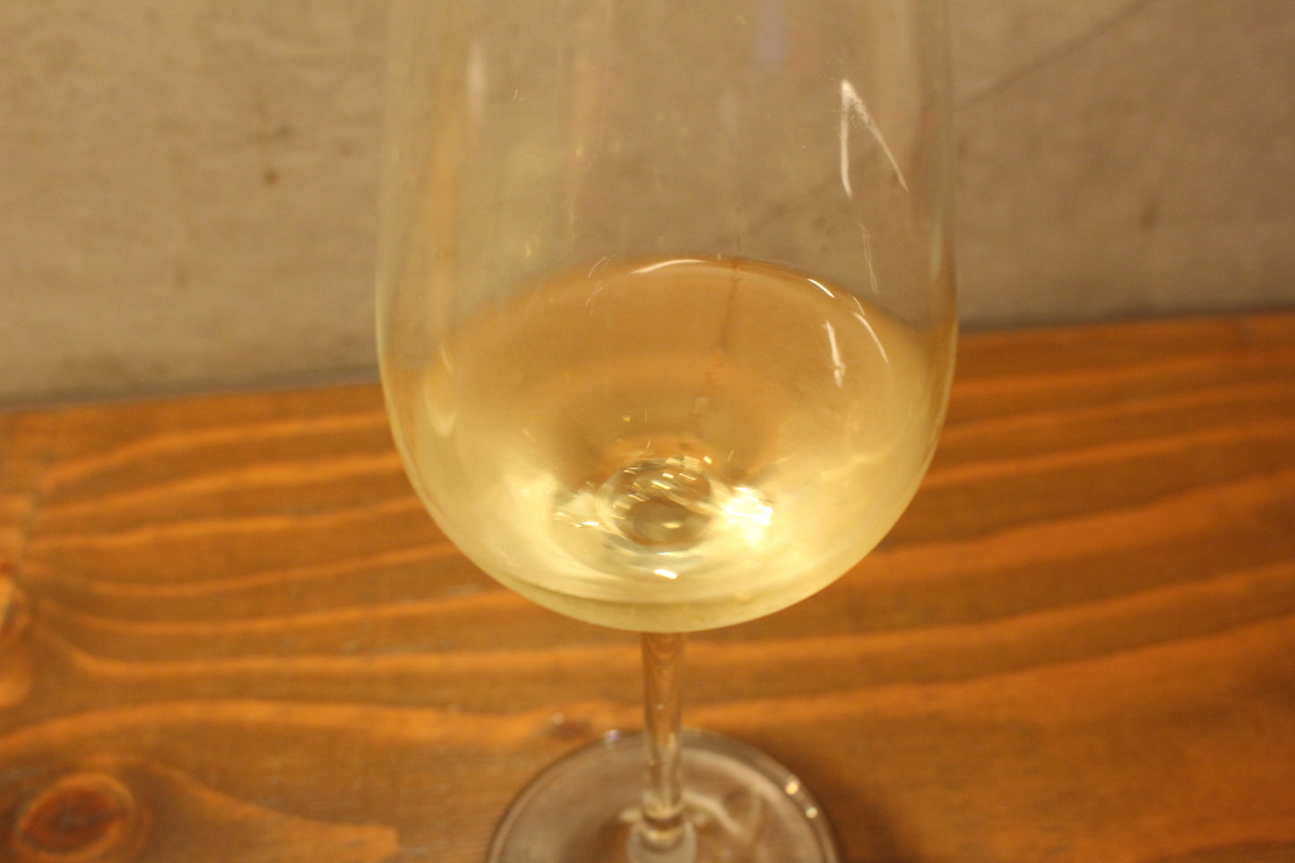 2024年10月 月替わり白ワイン ビコーズ ワイン シリーズ Because, Wine Series シャルドネ フロム 南フランス 白 フランス産