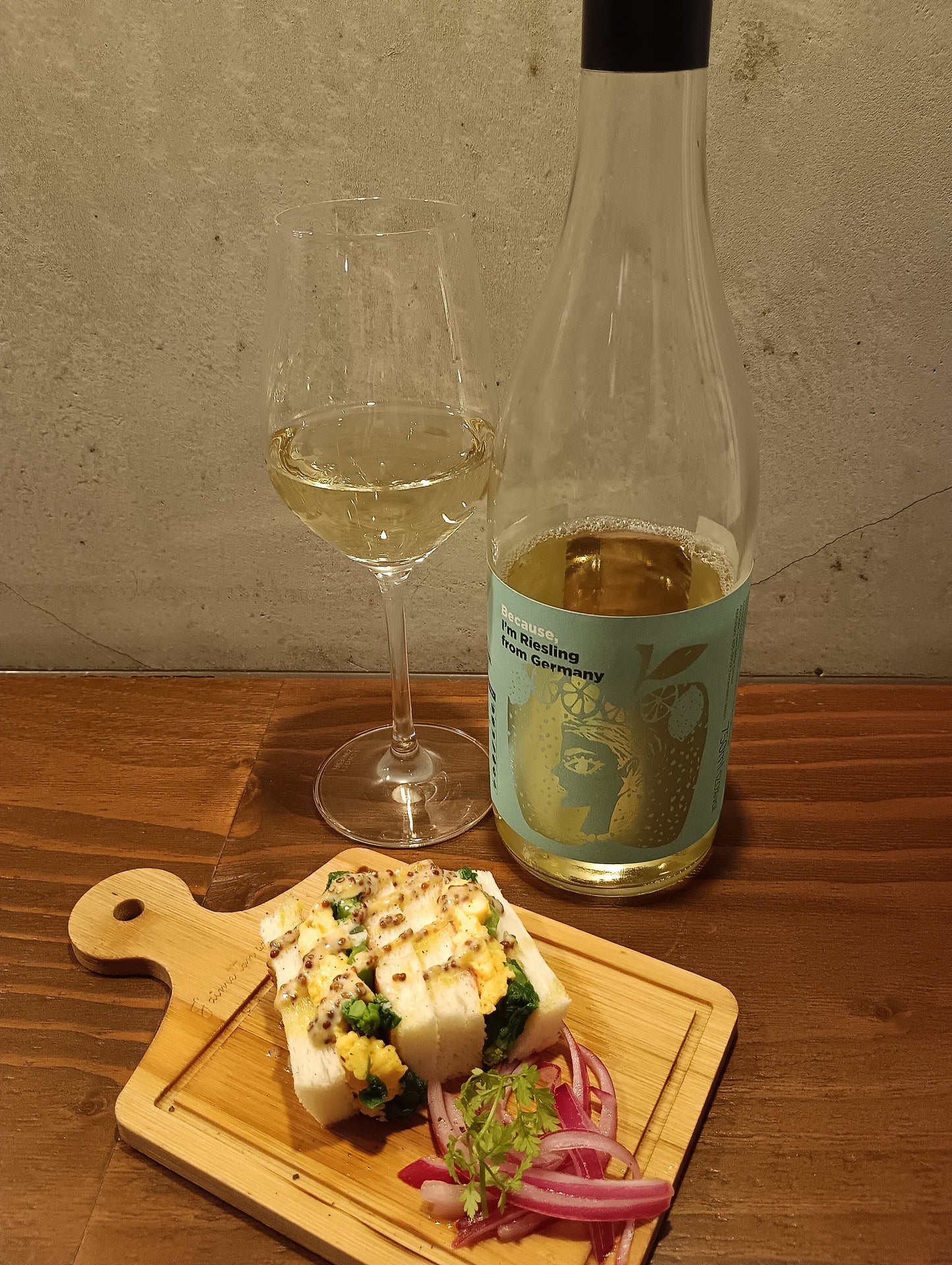 ２０２６年１月　【ペアリング】月替わり白ワイン  ビコーズ　ワイン　シリーズ　Because, Wine Series  リースリング　フロム　ドイツ　白  ドイツ産