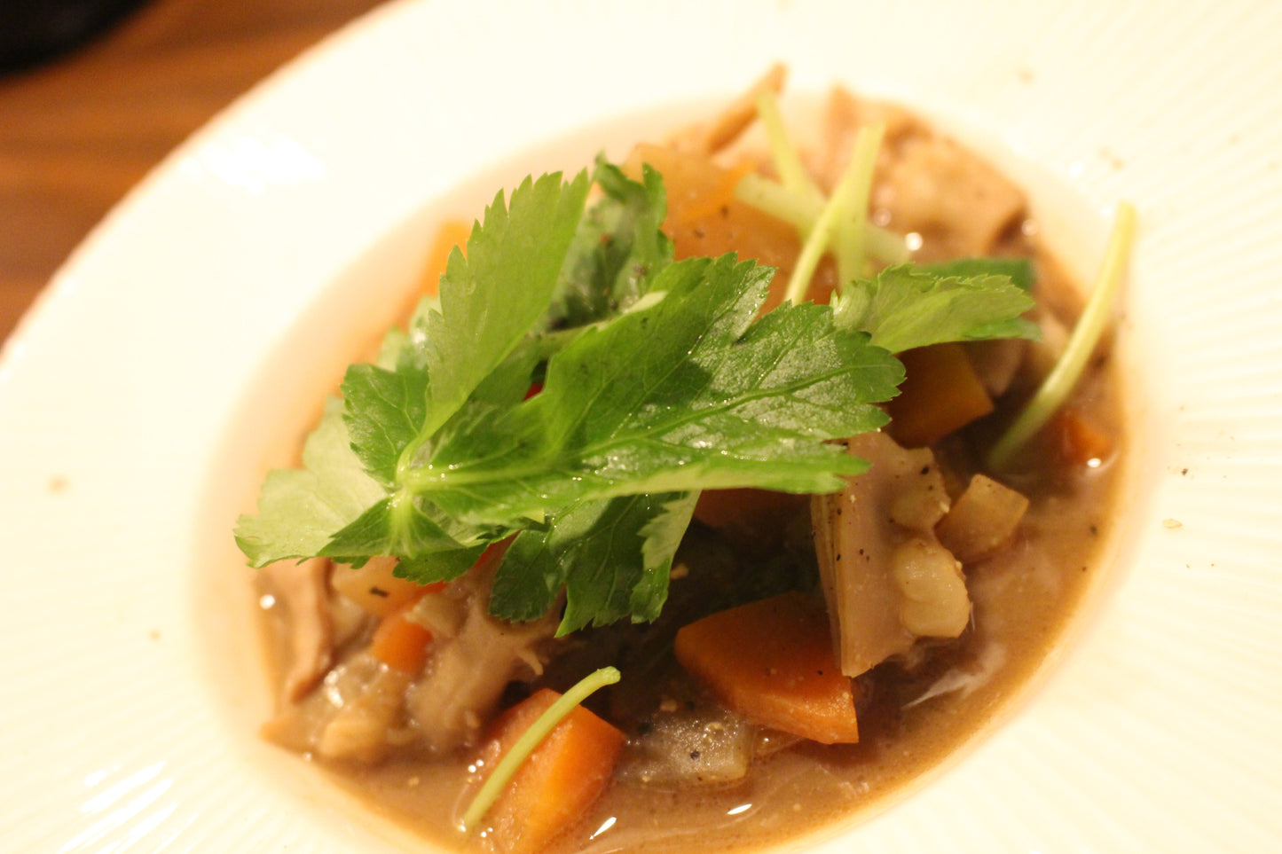 ２０２５年１１月　【ペアリング】月替わり赤ワイン  赤  トスカーナ・ロッソ　赤　イタリア産