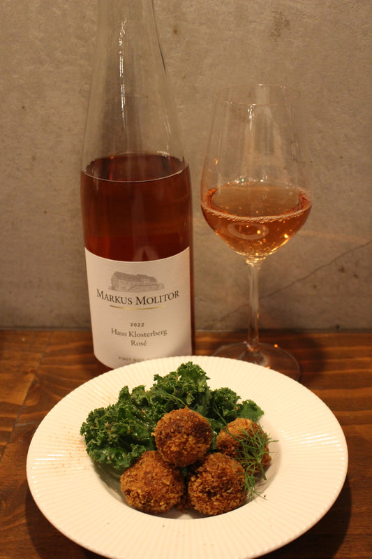 ２０２５年１２月　【ペアリング】月替わりロゼワイン  マーカス・モリトール  ピノ・ノワール　ロゼ　ハウス・クロスターベルグ　2022　ロゼワイン　ドイツ産